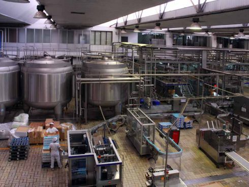 Fábrica de lácteos para Grupo Lactalis Iberia en Valencia