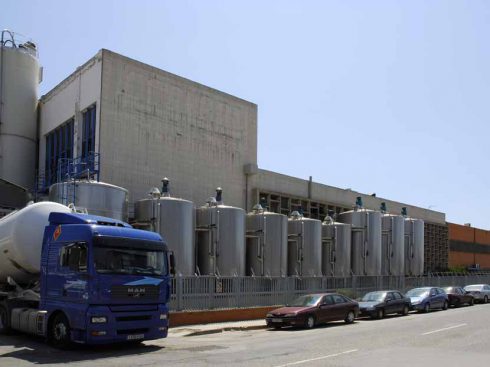 Fábrica de lácteos para Grupo Lactalis Iberia en Valencia