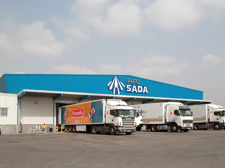 Reforma global de fábrica de cárnicos en Rafelbunyol (Valencia)