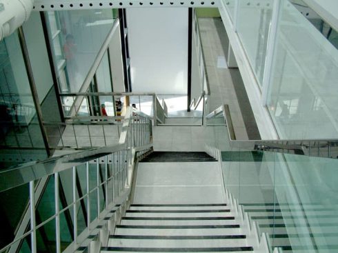 Sede central y fábrica de pinturas Valresa en Ribarroja (Valencia)