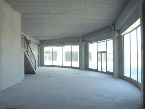 11 Naves Industriales en P.I. Aeropuerto de Manises (Valencia)