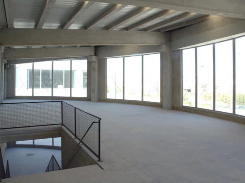 11 Naves Industriales en P.I. Aeropuerto de Manises (Valencia)