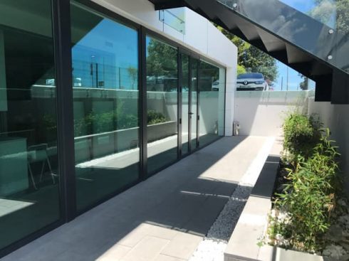 Citrosol: Proyecto de nuevos edificios de laboratorios y almacenamiento industrial. Reforma integral de las oficinas