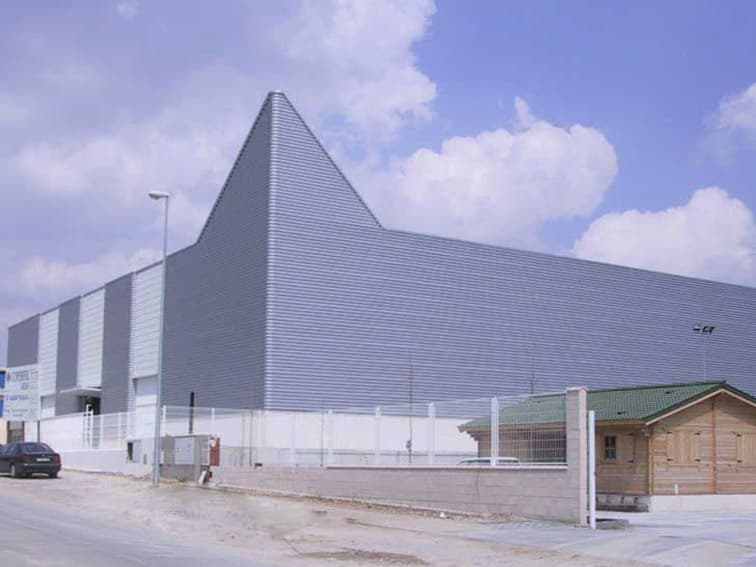 Almacén Industrial de Materiales en Fuenlabrada (Madrid)