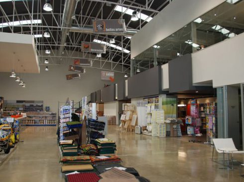 Centro Comercial Gama Decoración y Pinturas en Aldaya (Valencia)