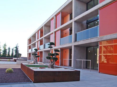 Edificio Nau de oficinas loft en P.I. “Aeropuerto” Manises (Valencia)
