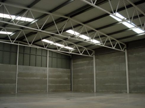 Naves Industriales Rifrahuer en Requena (Valencia)